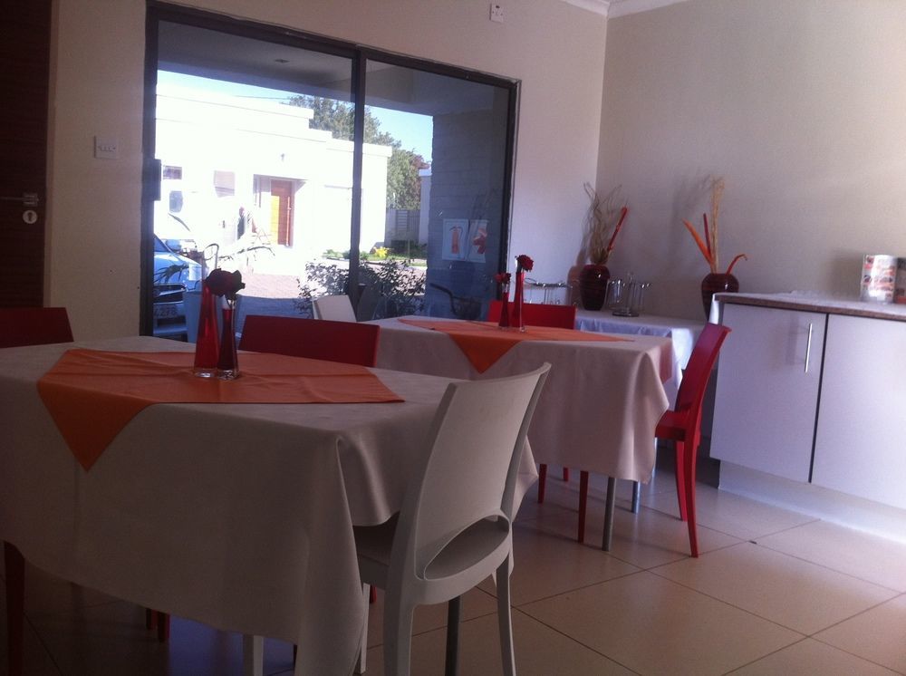 Hill View Inn Serowe Exterior photo
